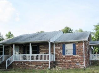 994 Woodmans Rd, Crewe, VA 23930