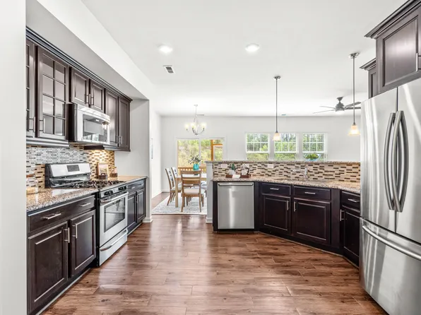 525 Durants Neck Ln, Morrisville, NC 27560