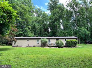 3033 Goezel Rd, Perkiomenville, PA 18074