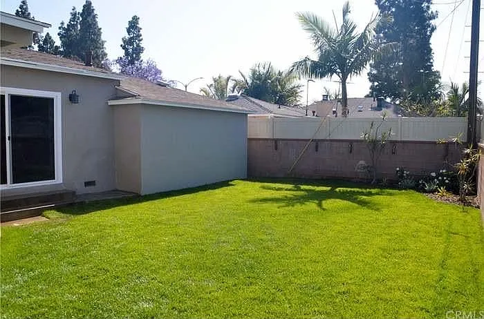 3403 Roxanne Ave — Photo 27
