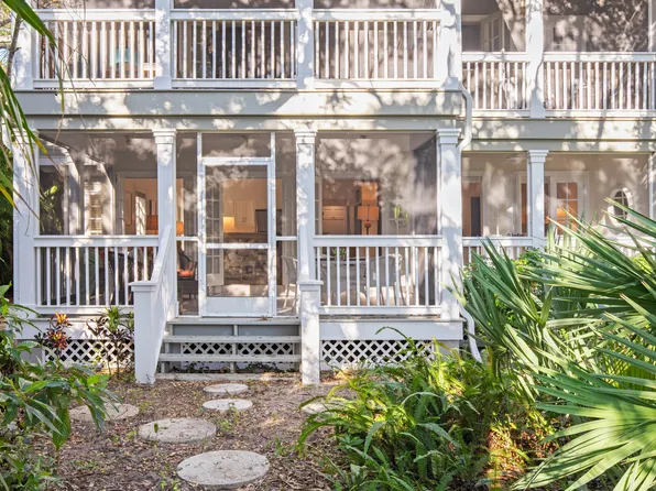 1155 Winding Oaks Cir E APT 102, Vero Beach, FL 32963