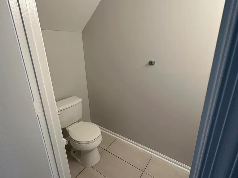 6856 Mill Brook Pl — Photo 7