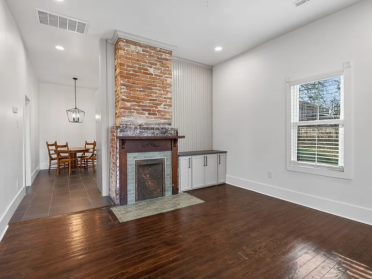 400 Cansler Ave — Photo 3