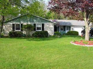 502 Bluffview Dr, Angola, IN