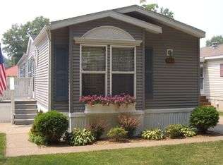 166 Coen Rd, Vermilion, OH 44089