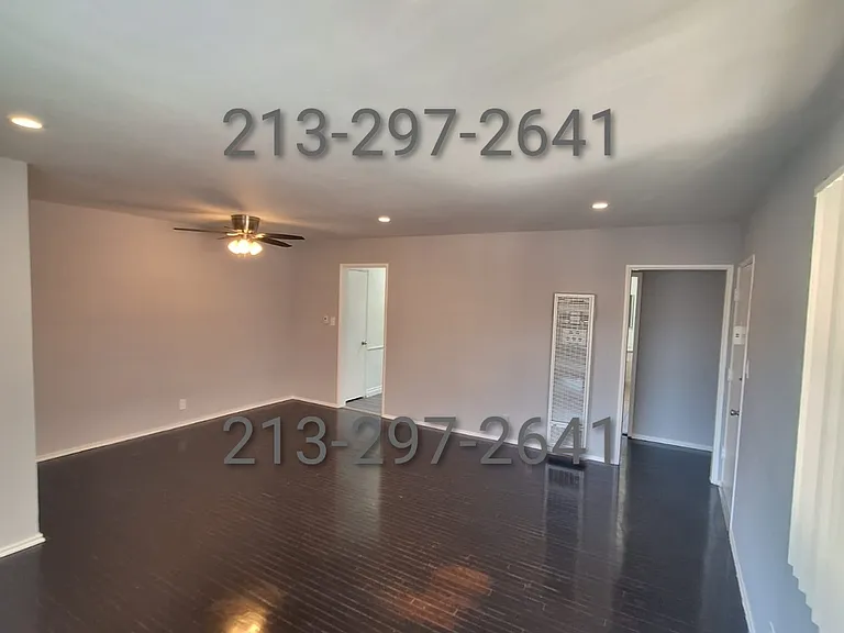 14355 Burbank Blvd #16 — Photo 11