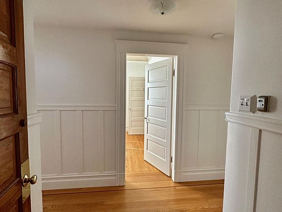 3rd image of 537 Francisco St #A
