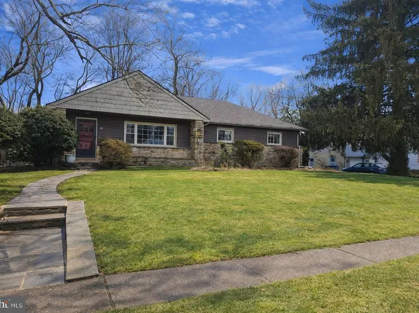 56 Chapman Ave, Doylestown, PA 18901