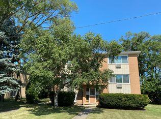 8805 Dee Rd APT 2S, Des Plaines, IL 60016