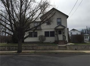 37 Hooker St, Jamesburg, NJ 08831