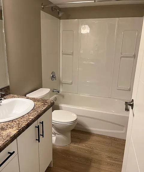 1940 9th Ave N #2 — Photo 6