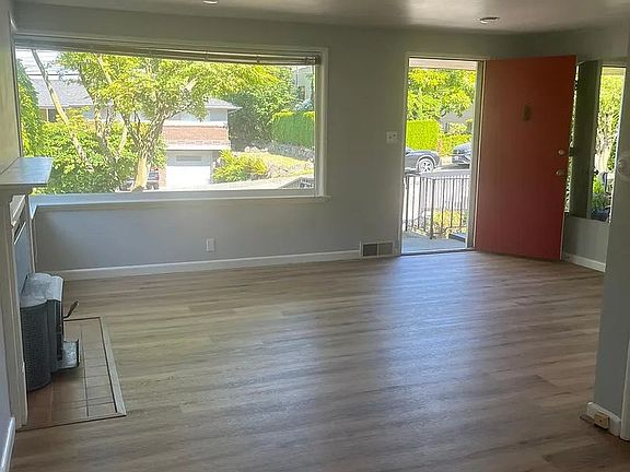 2nd image of 4421 29th Ave W