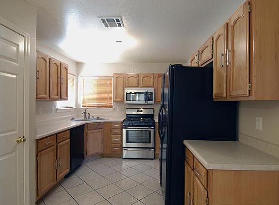 5th image of 6169 Thunder River Pl