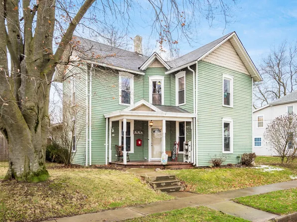 137 New St, Mount Sterling, OH 43143