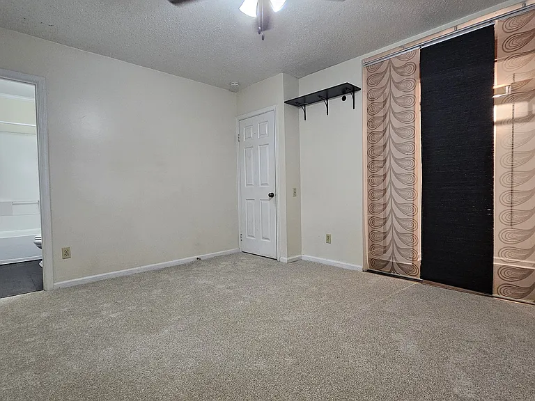 1520 Bridle Creek Blvd — Photo 8