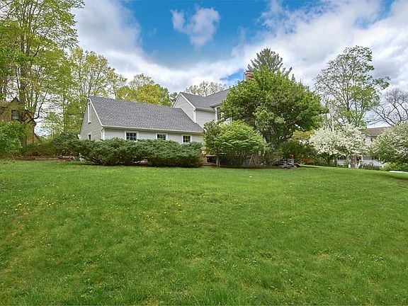 3rd image of 50 Kisco Park Dr