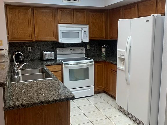 5th image of 14715 W Windcrest Dr