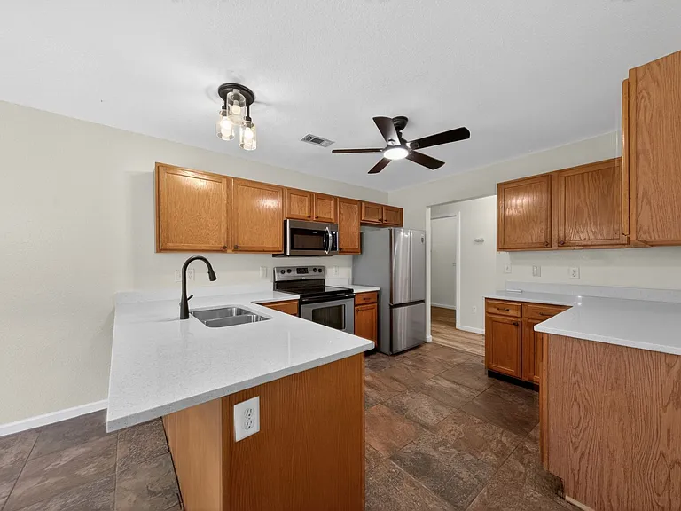 903 Tyra Ln — Photo 13
