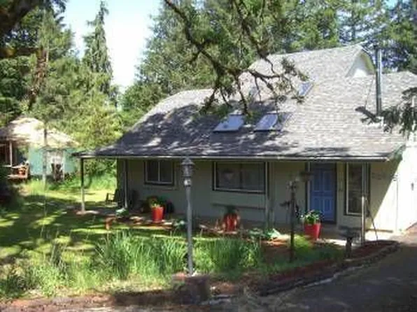 38925 Wendling Rd, Marcola, OR 97454