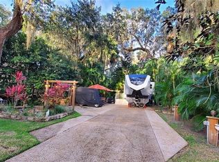 313 Gator Aly E, Lake Wales, FL 33898