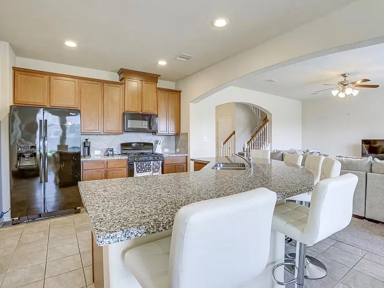 15015 Winter Valley Ct — Photo 4