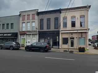 132 S 3rd St, Paducah, KY 42001