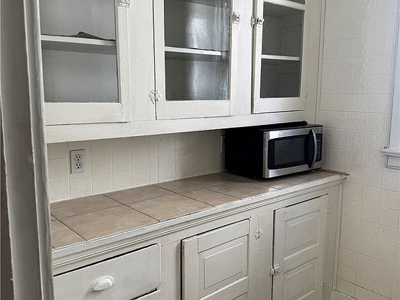 4th image of 25 Kopernik St