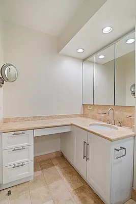 Rented by Corcoran | media 34