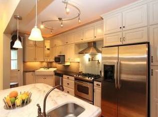 4417 17th St NW, Washington, DC 20011