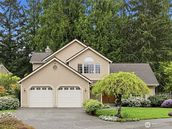 2nd image of 14132 177th Avenue NE