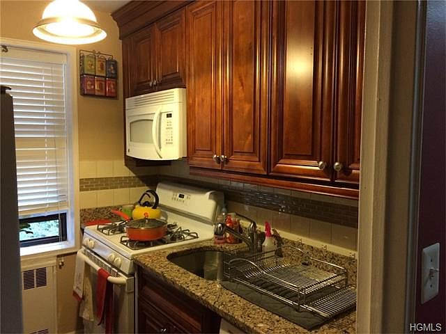 1st image of 465 E Lincoln Ave APT 202