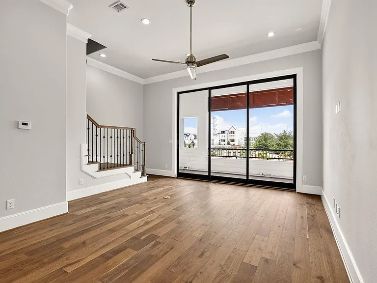 8711 Oak Kolbe Ln — Photo 22