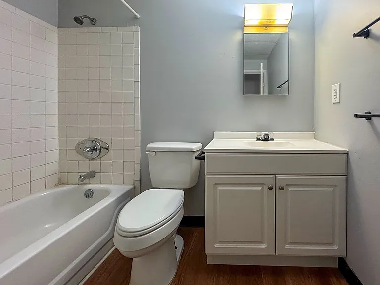 1743 Culbertson Ave — Photo 8