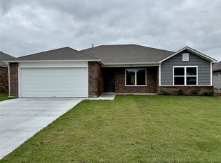 7200 S Lions Ave, Broken Arrow, OK 74011