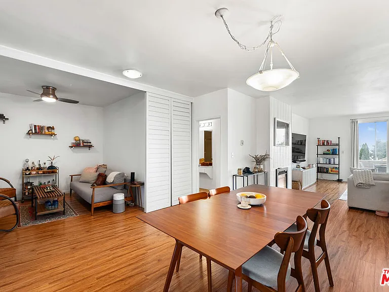 900 Euclid St #403 — Photo 10
