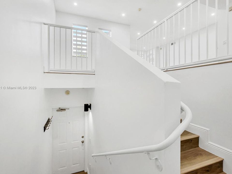 1st image of 6360 NW 114th Ave APT 231