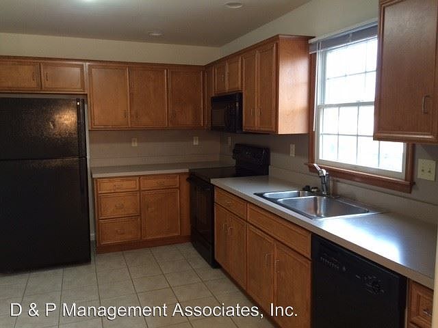 1st image of 1465 Olivia Ct