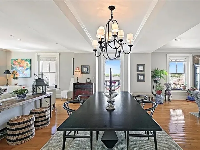 423 Hope St #D — Photo 7
