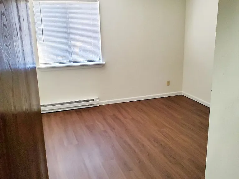 Belmar Apartments — Photo 15