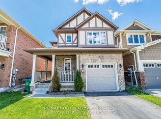 26 Robert Parkinson Dr, Brampton, ON L7A0Y3