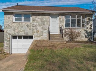 467 Clearview St, Pottstown, PA 19464
