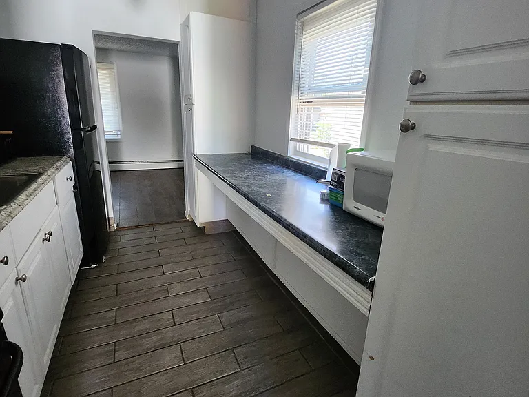 21809 Mac Arthur Blvd — Photo 9