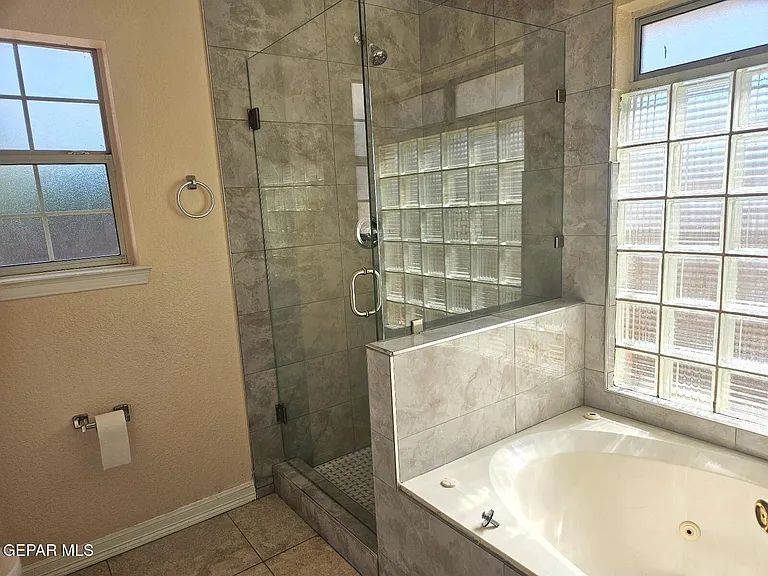 11235 Kachina Dr — Photo 13