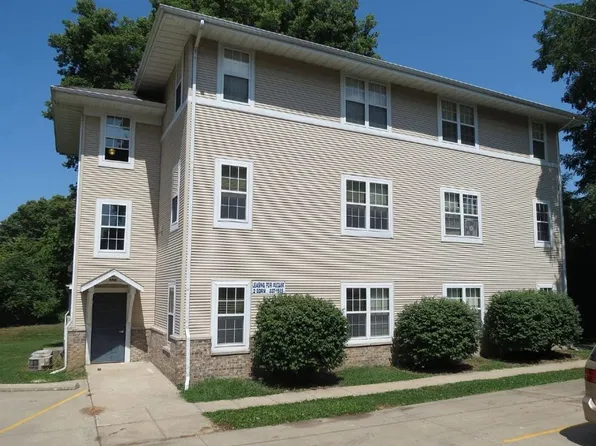 604 1/2 W Elm St, 604 1/2 One West Elm St #0f21b7f68, Urbana, IL 61801