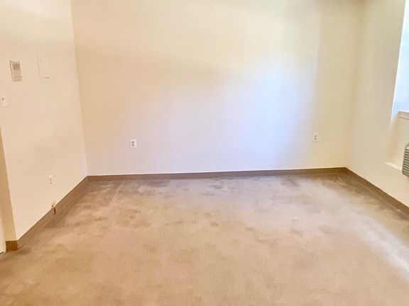 5th image of 3030 Wisconsin Ave NW APT E