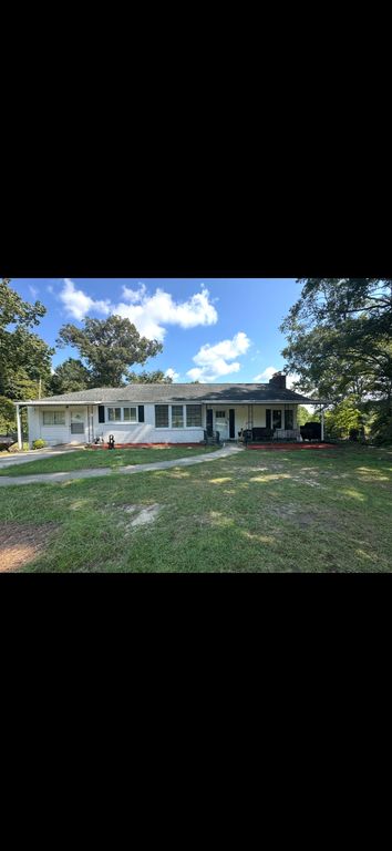 334 E Main St - Property Image
