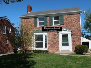 7232 Eastlawn Dr, Cincinnati, OH 45237