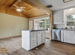 6029 Bryant Ave N, Brooklyn Center, MN 55430