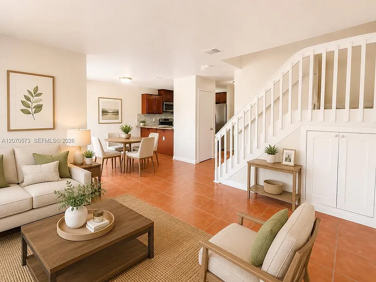 6235 Kendale Lakes Cir #239 — Photo 11