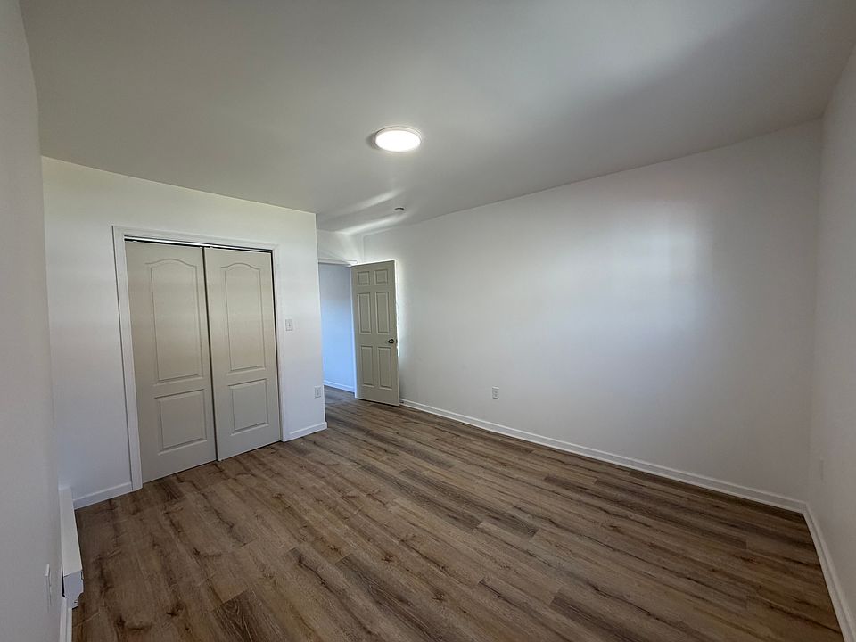 1st image of 41 N Front St #8